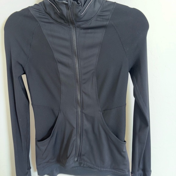 Black Long Sleeve Athletic Jacket - Picture 2 of 3
